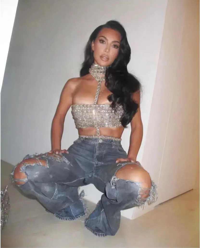 Celebrity Fashion  Halter Top
