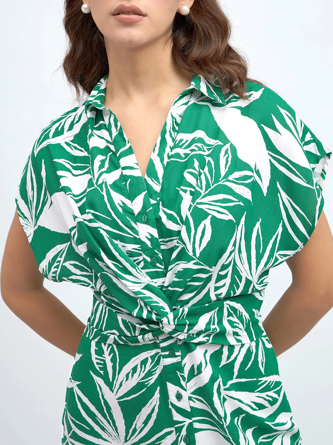 DL Woman Shirt Collar Regular Fit Printed Green Dress