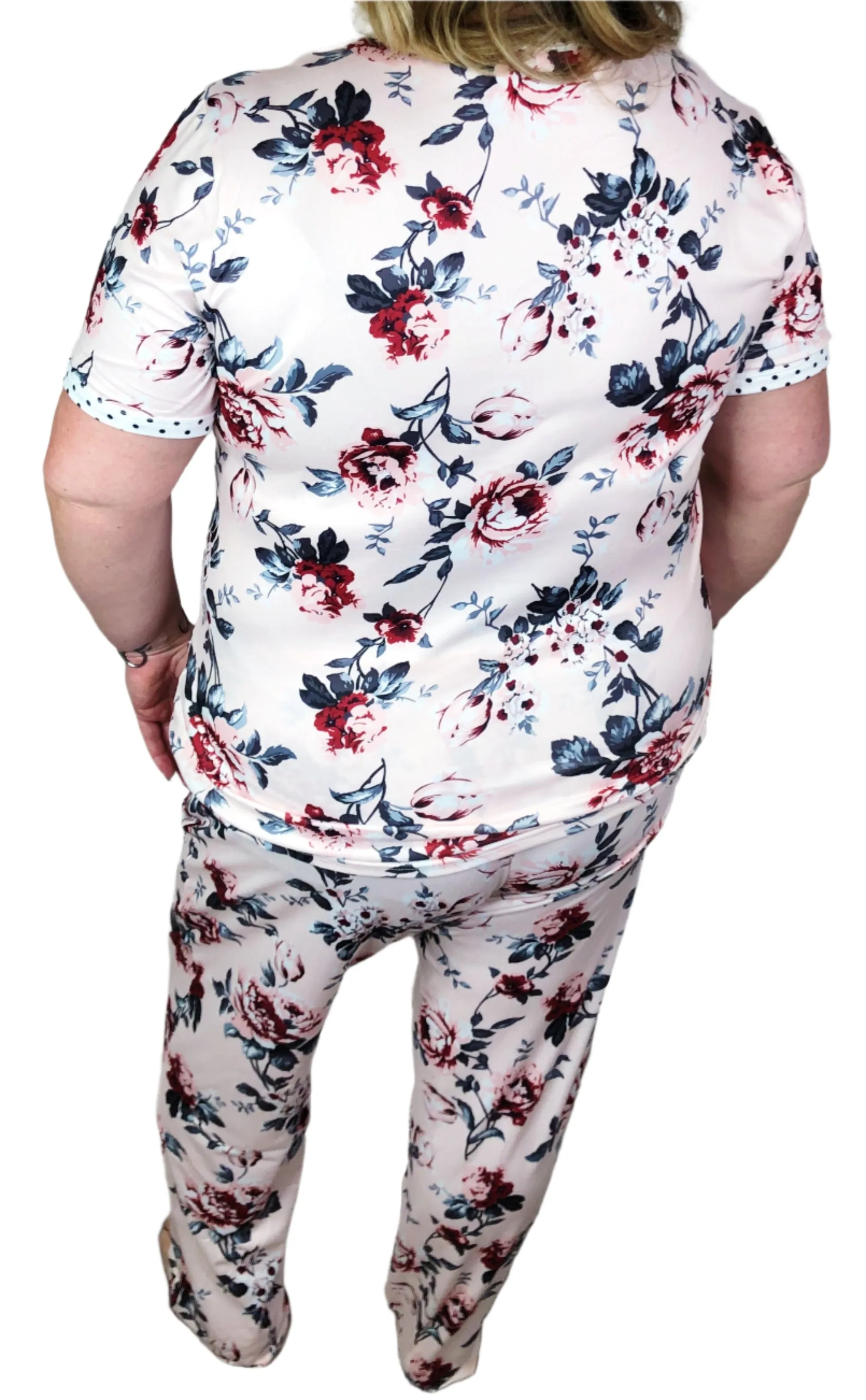 #M581 Light Flowers Pajamas