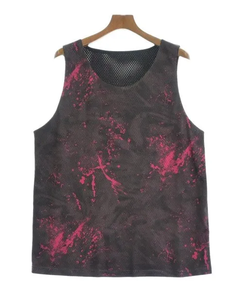NUMERALS Tank tops