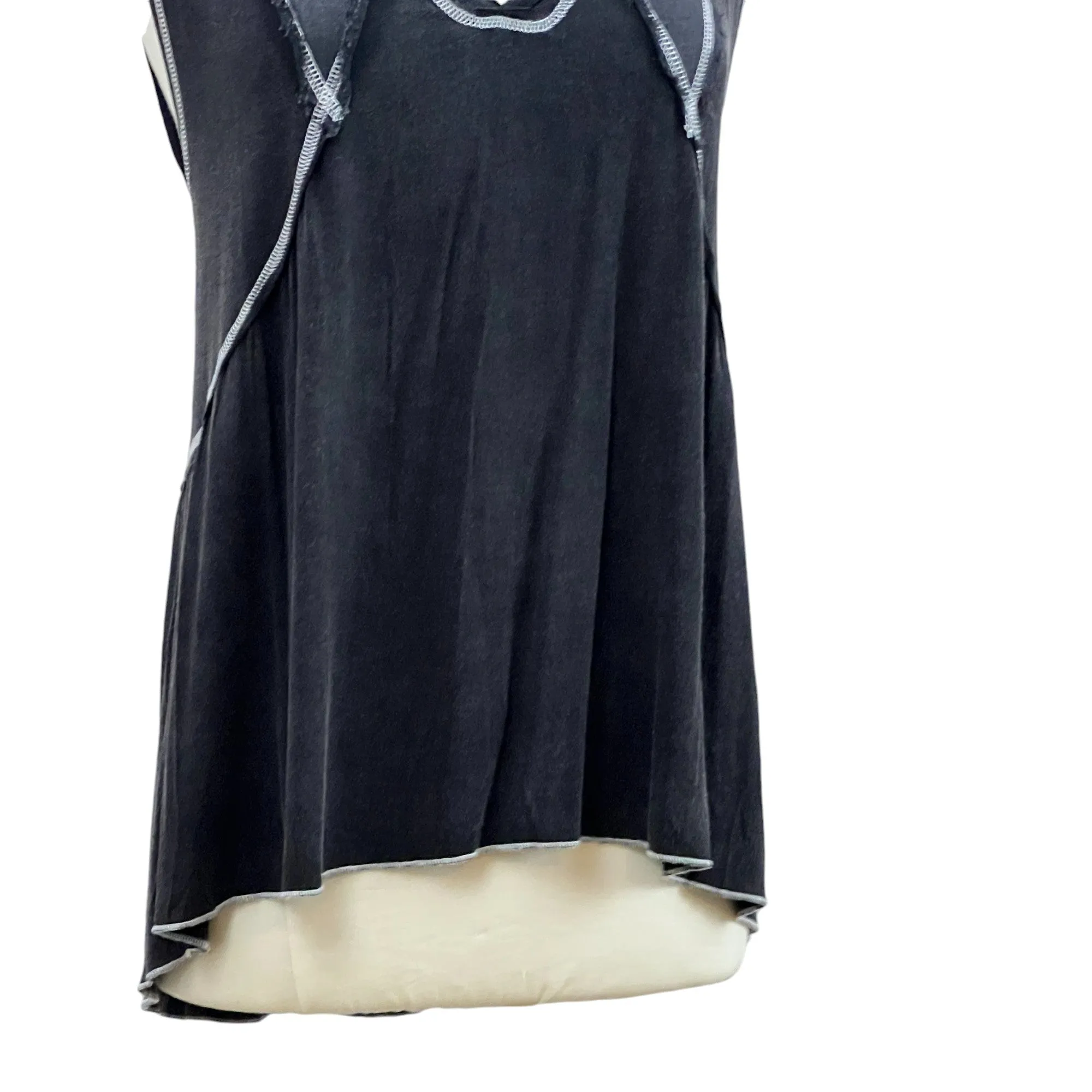 POL Relaxed Fit Patchwork Tank Top Size Small