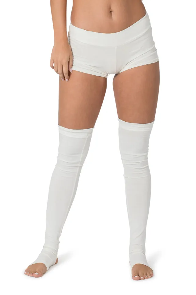 SIMPLE UNDER SHORTS